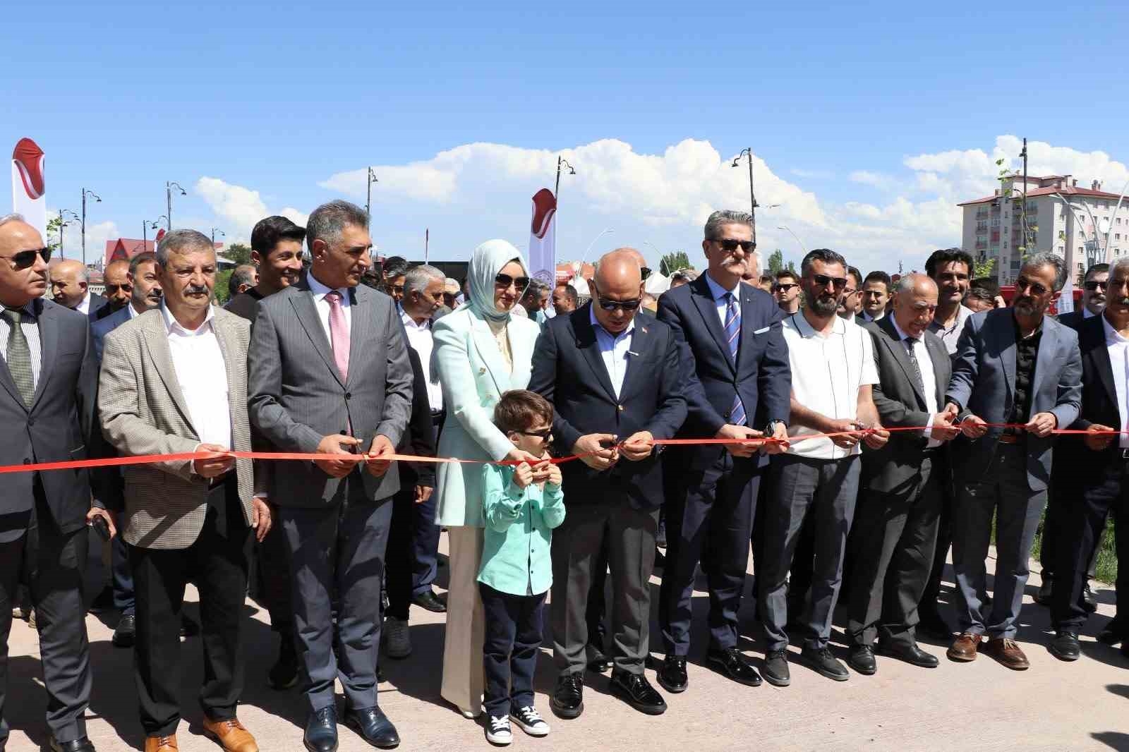 2025/05/agrida-geleneksel-agri-mutfagi-etkinligiyle-turk-mutfagi-haftasi-kutlandi-20250524AW46-1.jpg