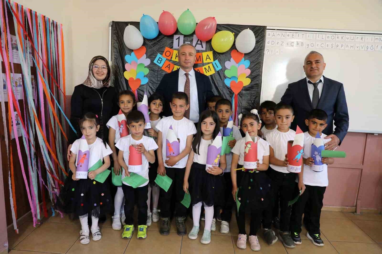 2025/05/agrida-ogrenciler-bahar-senliginde-doyasiya-eglendi-20250521AW45-1.jpg