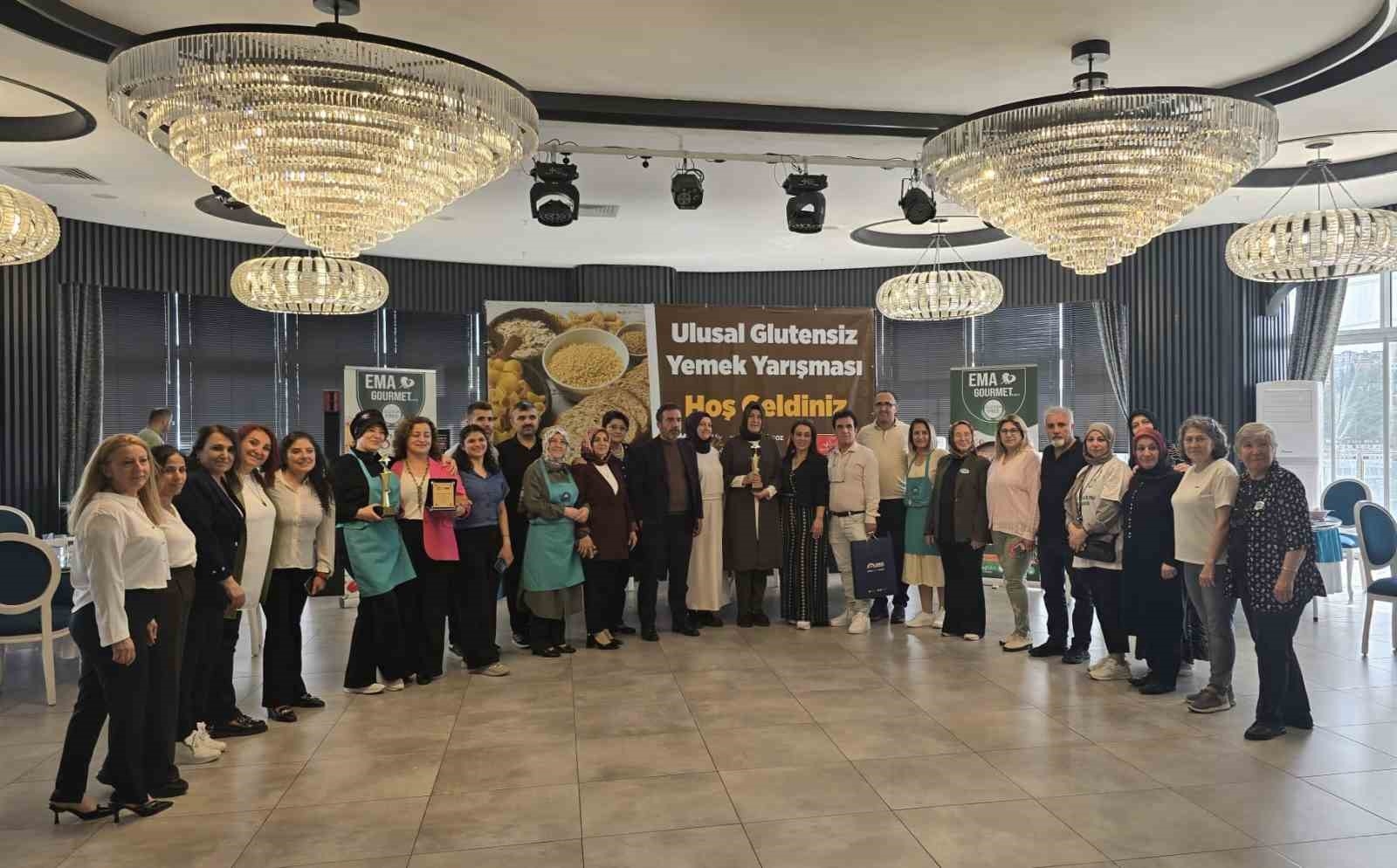 2025/05/erzurumdan-glutensiz-lezzet-basarisi-ulusal-yemek-yarismasinda-3luk-odulu-20250509AW45-1.jpg