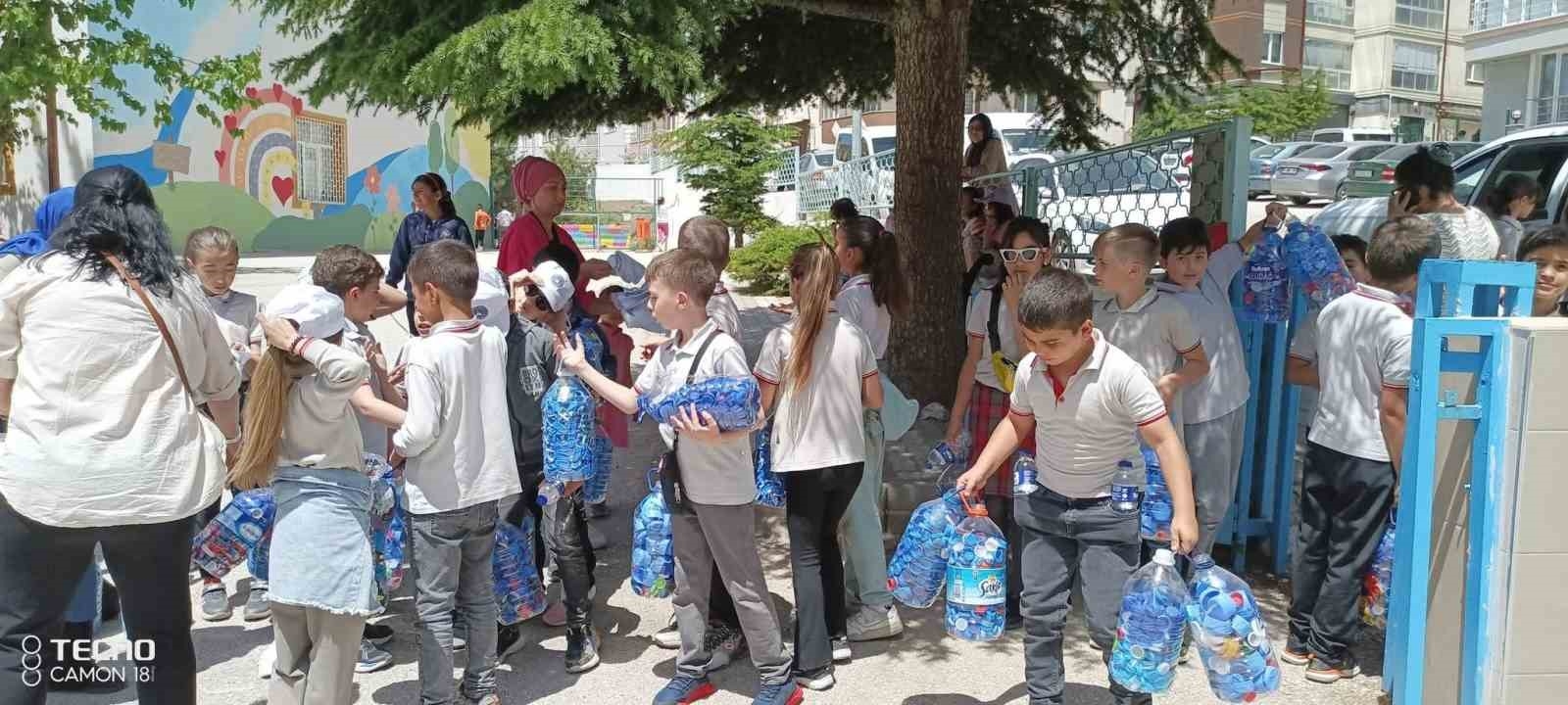 2025/05/kucuk-yasta-buyuk-is-yaptilar-20250524AW46-2.jpg
