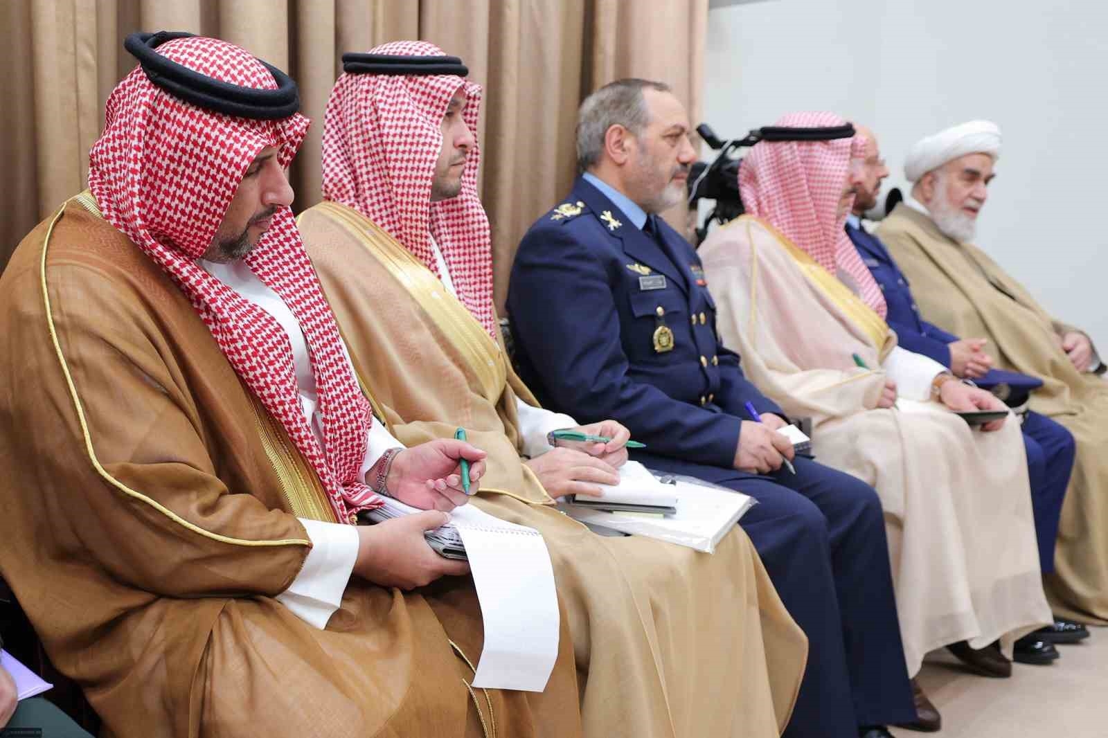 2025/05/reuters-suudi-arabistan-irani-trump-ile-nukleer-anlasmaya-varmasi-veya-israil-saldirisi-riskini-goze-almasi-konusunda-uyardi-20250530AW46-1.jpg
