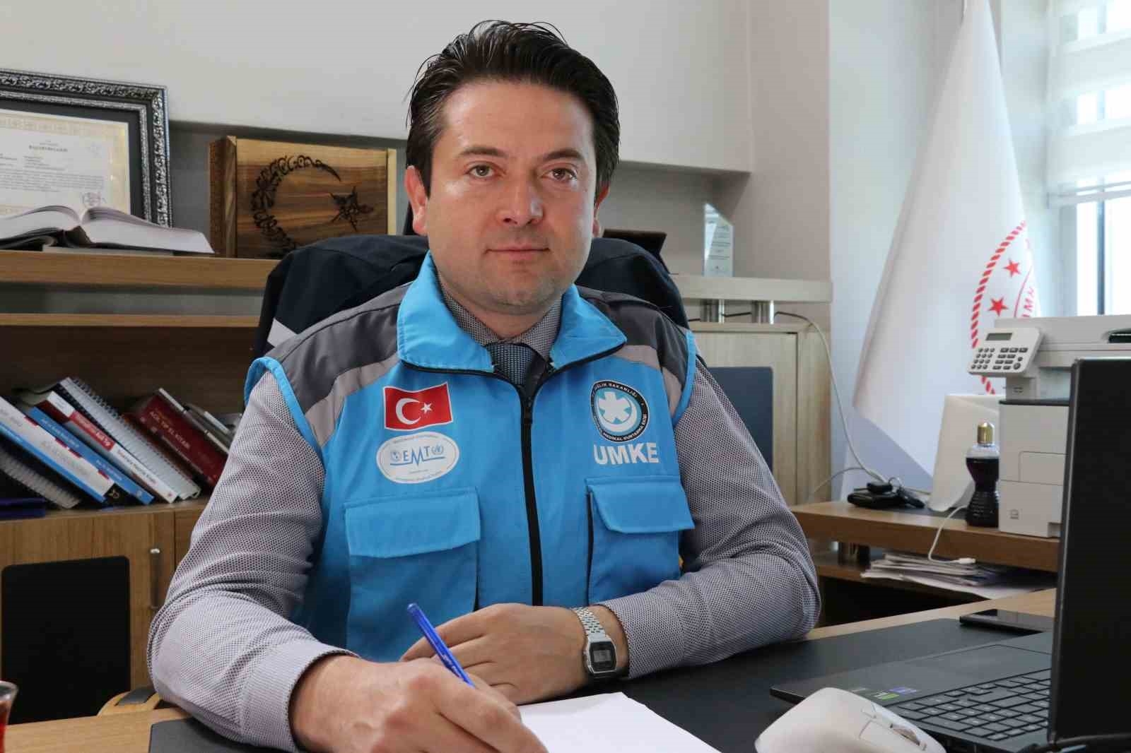 2025/05/uzmanlardan-heliz-otu-ve-mantar-zehirlenmesi-uyarisi-20250520AW45-1.jpg
