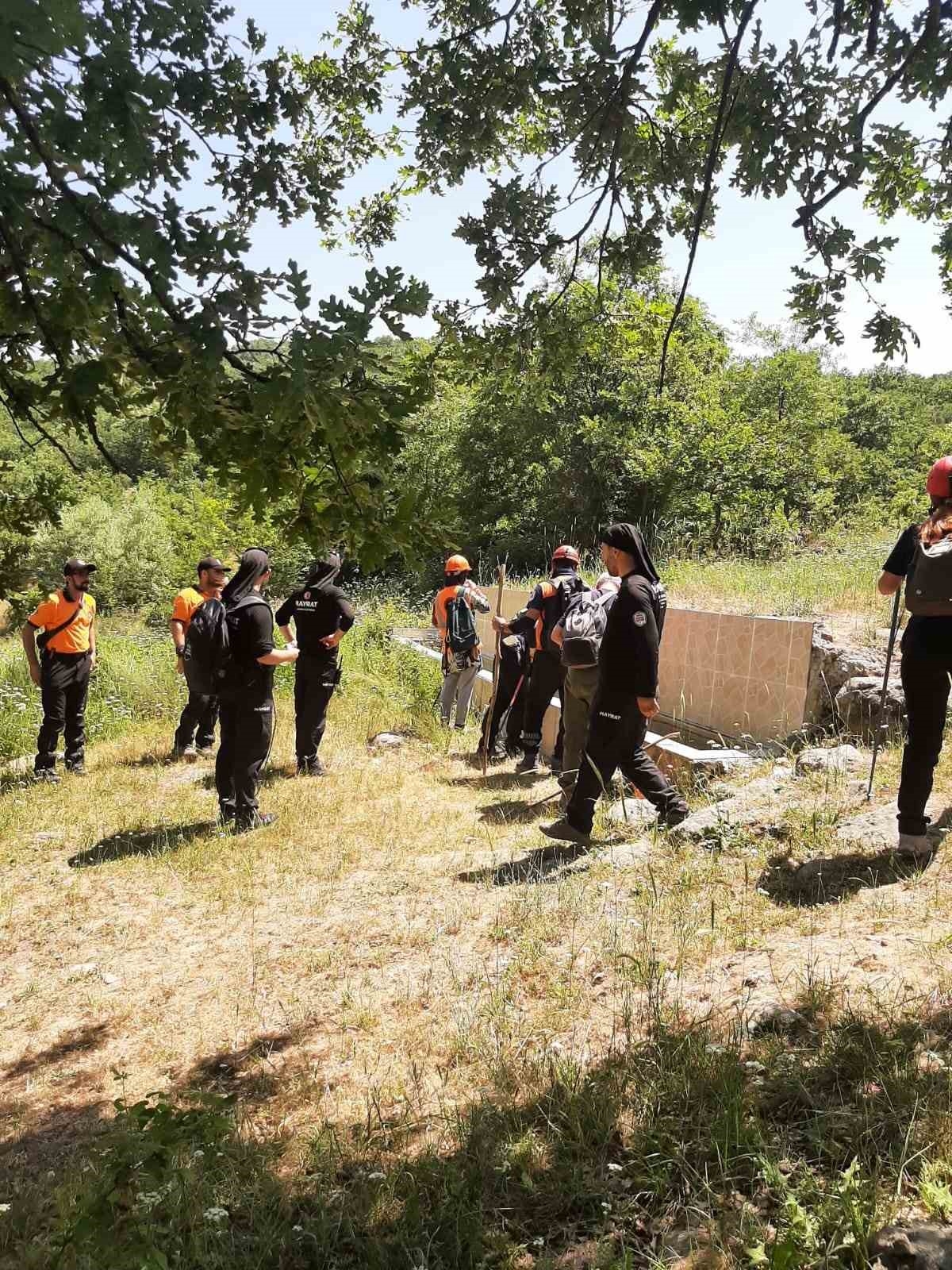 2025/06/bursada-4-gundur-kayip-olan-burak-kocak-icin-kapsamli-arama-calismalari-devam-ediyor-20250609AW47-1.jpg