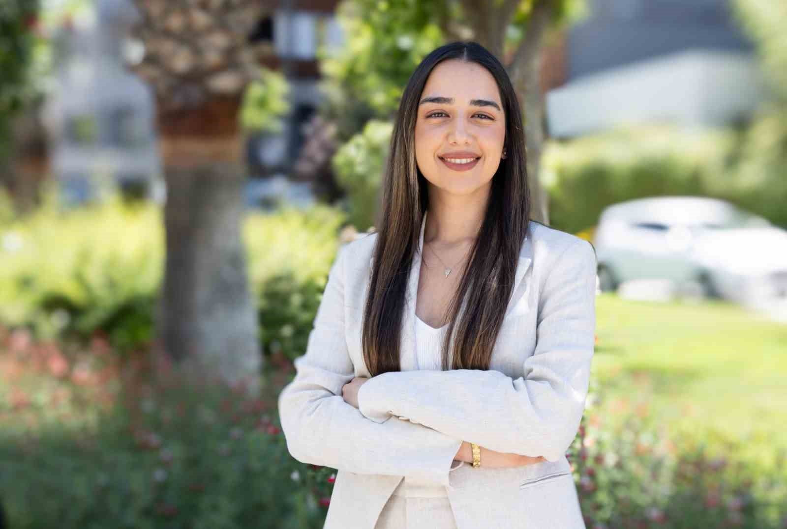 2025/06/genc-mimar-icim-atli-yapay-zekayla-gelecegin-mekanlarini-tasarliyor-20250601AW46-1.jpg