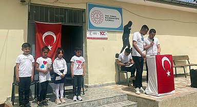 4 Mevcutlu okulda 23 Nisan kutlaması