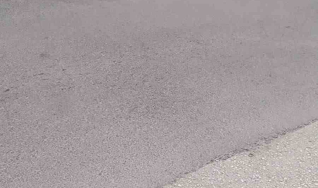 7 aylık bebeğini yola bıraktı