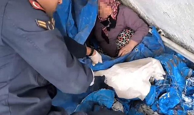 Afyonkarahisar&#039;da firari hükümlü kömürlükte gizlenirken yakalandı