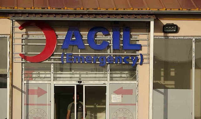 Ardahan&#039;da lise öğrencileri gıda zehirlenmesi nedeniyle hastanelik oldu: Valilikten açıklama geldi