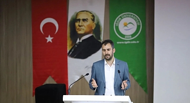 “Eğitim Fırsatları ve Akademik Başarı Yolları” konulu program düzenlendi