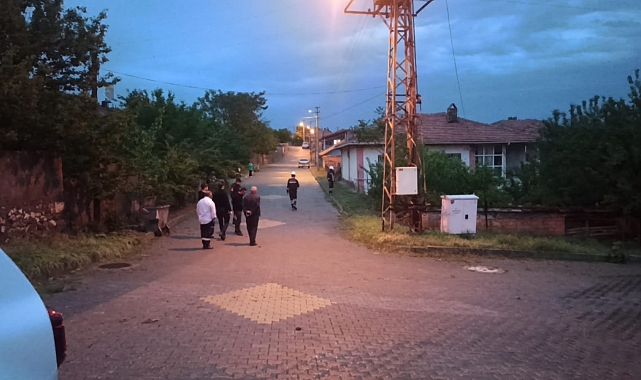 Elektrik akımına kapılan kadın ve çocuk hastanelik oldu