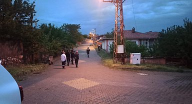 Elektrik akımına kapılan kadın ve çocuk hastanelik oldu