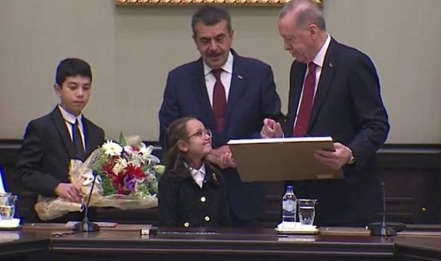 Erdoğan o diyalogu ilk kez anlattı: “Telefonumun açılışını Irak Başbakanı gördü ve sordu: ‘Kim bu?’”