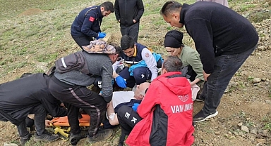 Erek Dağı’nda ot toplarken rahatsızlanan vatandaşın imdadına UMKE yetişti