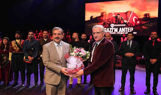 &quot;Gazi&#039;m Antep&quot; konseri izleyicileri büyüledi