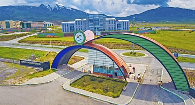 Iğdır Üniversitesinden ABD'deki Üniversite Öğrencilerine Uygulanan Şiddete Kınama