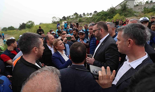 İki belediyenin çalışanları birbirine girdi