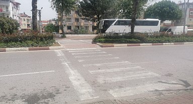 Kamyonet yayaya çarptı: 1 yaralı