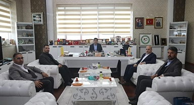 Kars Kafkas Üniversitesi Heyetinden Rektör Alma’ya Taziye Ziyareti