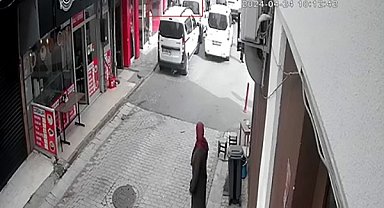 Küçükçekmece'de kuyumcu soygunu kamerada