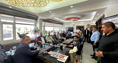 MELEKLİ BELEDİYE BAŞKANI TANIK’A HAYIRLI OLSUN ZİYARETLERİ DEVAM EDİYOR