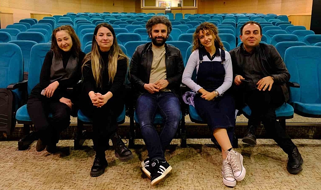 Sahnede o acıları adeta yaşadıklarını anlattılar