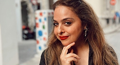 Sandık Kokusu dizisine kızıyla beraber geliyor