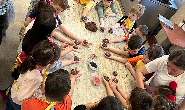 Simav&#039;da &quot;Minik Eller Büyük Hayaller&quot; temalı etkinlik