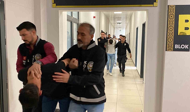 Sosyal medya tartışması cinayetle bitti: Maskelerle kahveyi taradılar