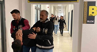 Sosyal medya tartışması cinayetle bitti: Maskelerle kahveyi taradılar