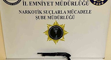 Uyuşturucu haplarla yakalanan şahıs gözaltına alındı