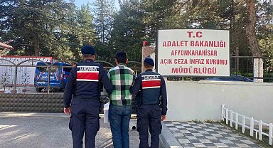 Uyuşturucu kullanmaktan aranan şahıs jandarma tarafından yakalandı