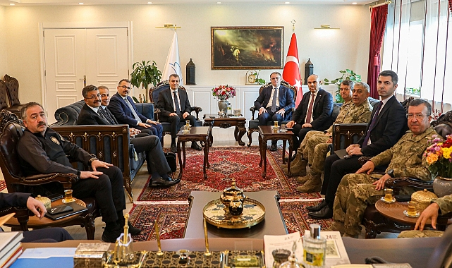 Vali Turan, Düzensiz Göçle Mücadele ve Koordinasyon Toplantısı&#039;na katıldı