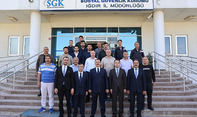 Vali Turan, SGK İl Müdürlüğünü ziyaret etti