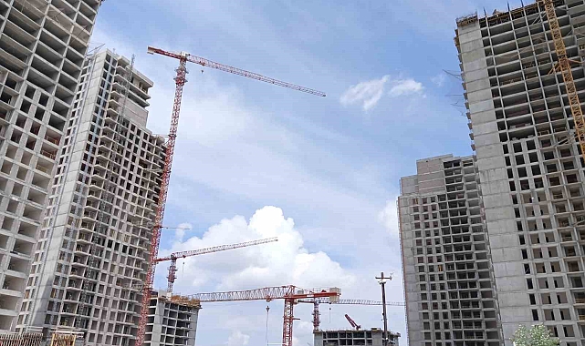 23&#039;üncü kattan düşen inşaat işçisi hayatını kaybetti