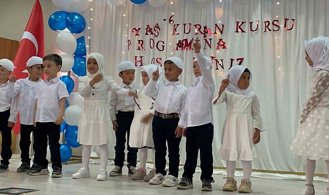 4-6 yaş grubundaki kuran öğrencilerine mezuniyet töreni düzenlendi