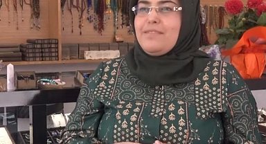 41 yaşından sonra takı yapmayı öğrenerek, kendi iş yerini açtı