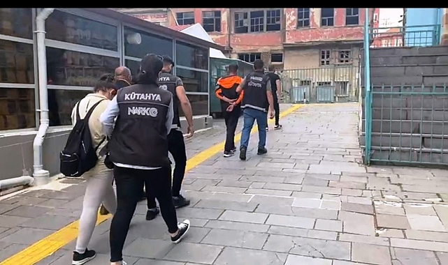 45 bin 71 kullanımlık kâğıda emdirilmiş bonzai ile yakalandılar