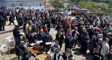 5 bin kişilik köy hayrı düzenlendi