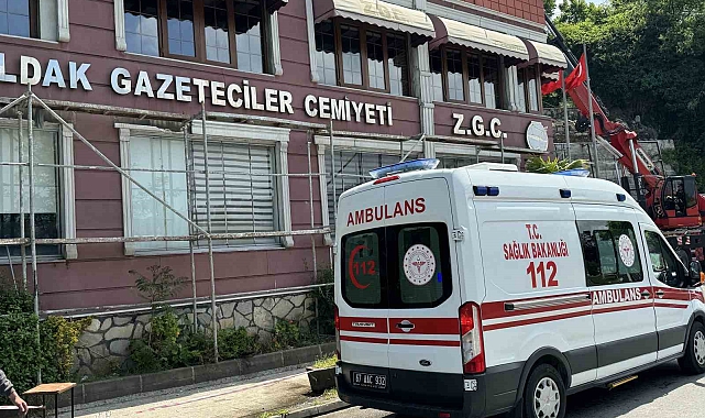 5 metre yükseklikten beton zemine düşen kadın yaralandı