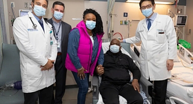 ABD'de domuz böbreği nakledilen 62 yaşındaki hasta hayatını kaybetti