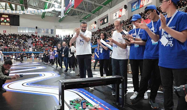 &quot;Ağrı&#039;nın Zirvesinde Teknoloji Yarışması&quot; ikinci kez düzenlendi