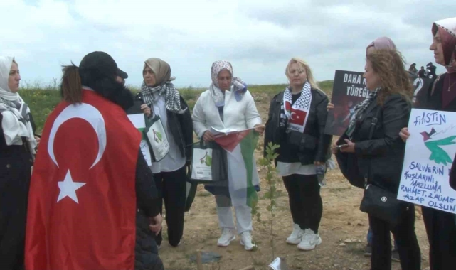 AK Parti İstanbul Kadın Kolları&#039;ndan Anneler Gününde anlamlı etkinlik
