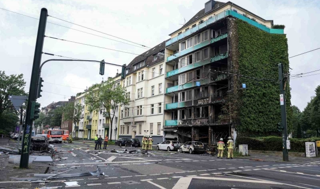 Almanya&#039;da apartmanda patlama: 3 ölü