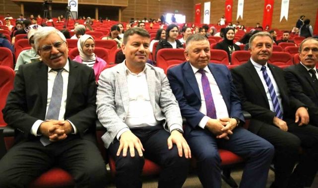 ASÜ&#039;de &quot;Türkiye Üzerine Oynanan Oyunlar&quot; konferansı