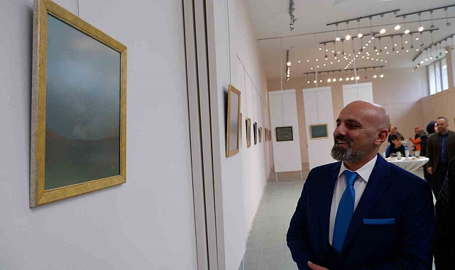 Atatürk Üniversitesi Sergi Salonu&#039;nda Hatâyî motifinden oluşan sergisi açıldı