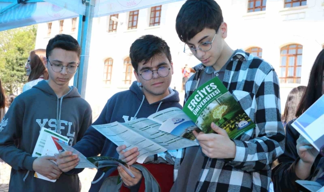 AÜB Üniversite Tanıtım Fuarı Yozgat Bozok Üniversitesi ev sahipliğinde yapıldı