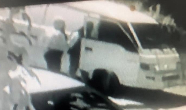 Aynı marka ve model 6 aracı çalan şüpheli, sevgilisinin yanında yakalandı