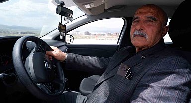 Azimli Eşref amca, ehliyet sınavını son hakkında