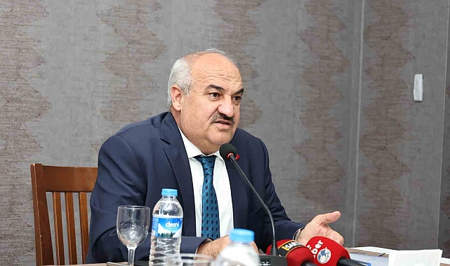 Aziziye Belediye başkanı, kurumun borçlarını kalem kalem açıkladı