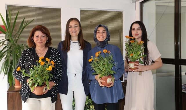 Başkan Durbay&#039;dan personeline Anneler Günü jesti